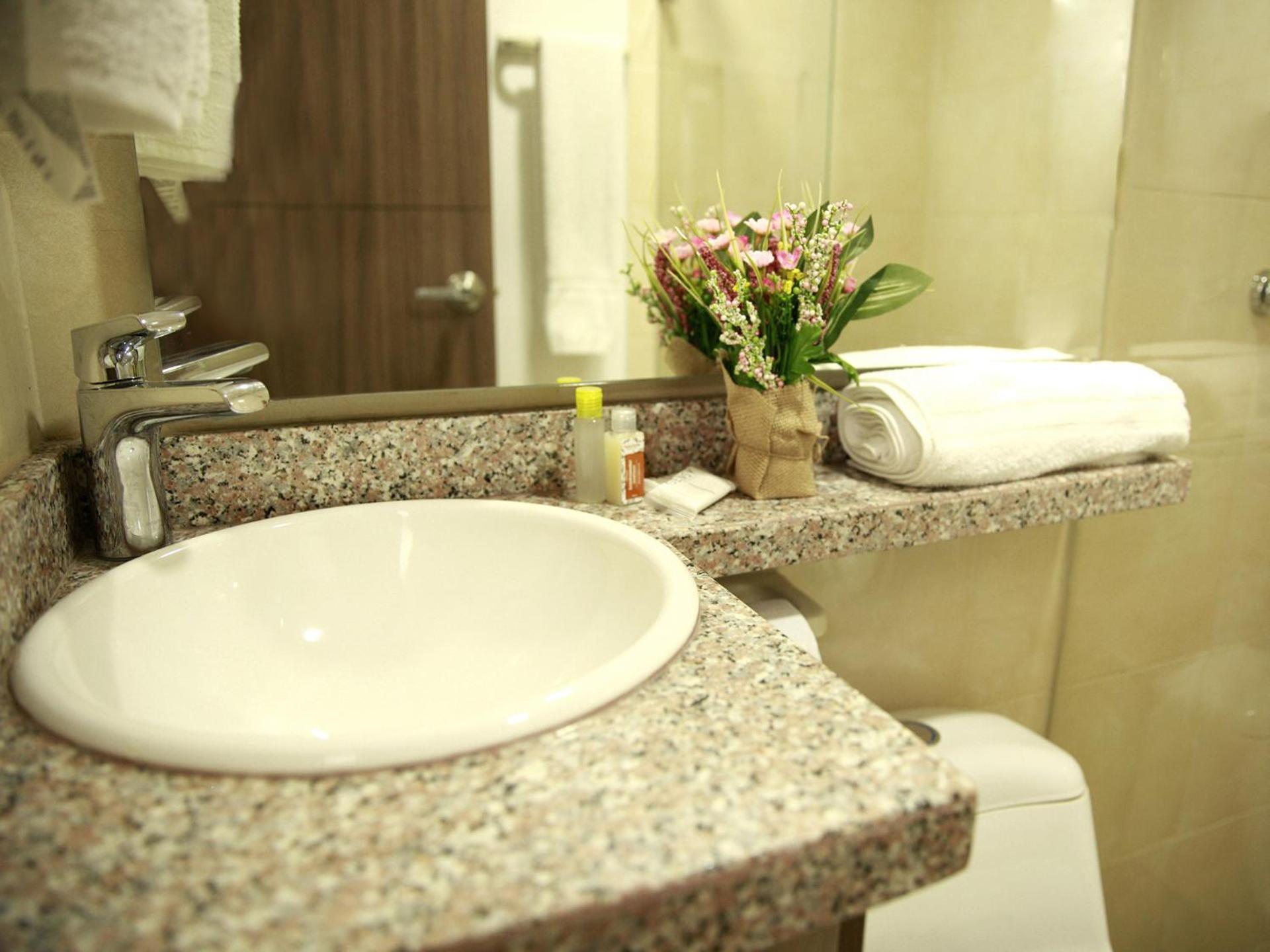 Hotel Prado 72 Inn Barranquilla  Buitenkant foto